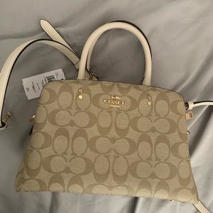 NWT coach mini lillie carryall in signature khaki and white
